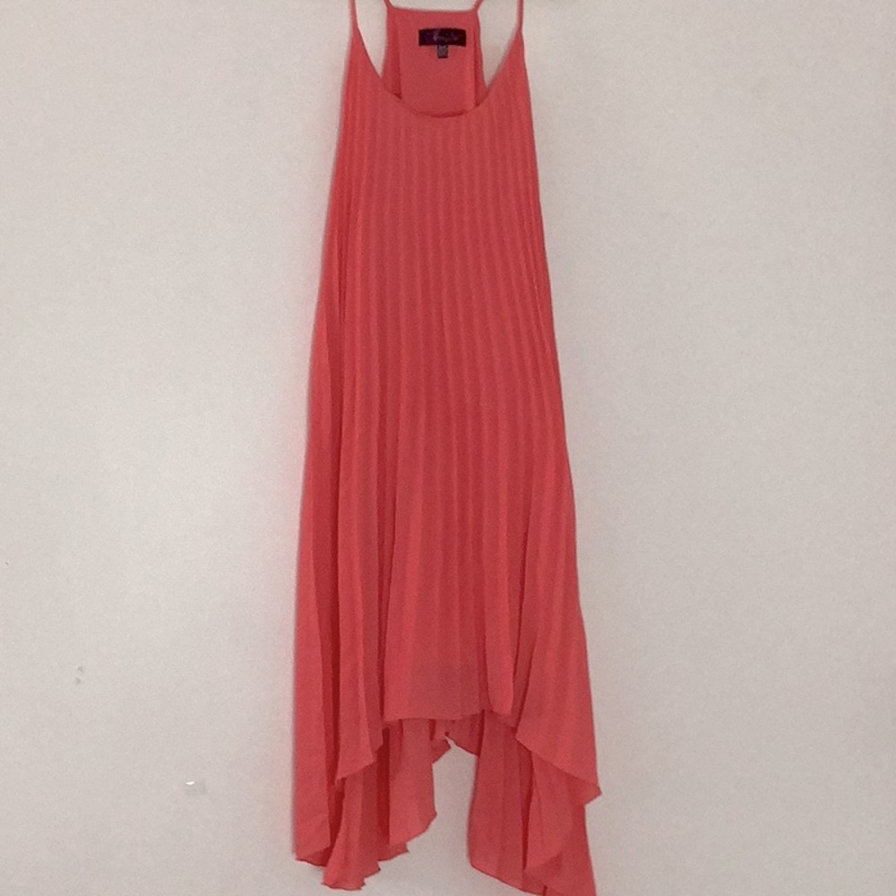 Glam Doll Sleeveless Pleated Handkerchief High/Low Hem Lined Dress Beach Casual